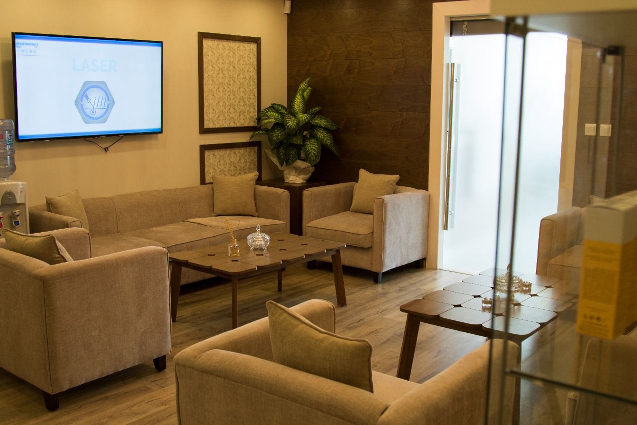 Reception and lobby of the Emergency Plus 24/7 emergency medical center in Dabouq, Amman